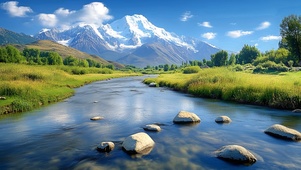 雪山下的小河