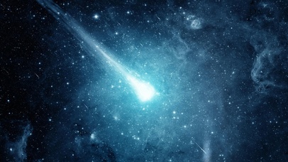 星空下的流星雨
