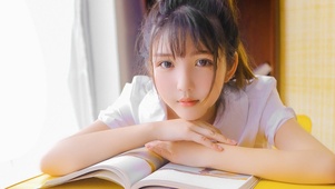 爱学习的女孩