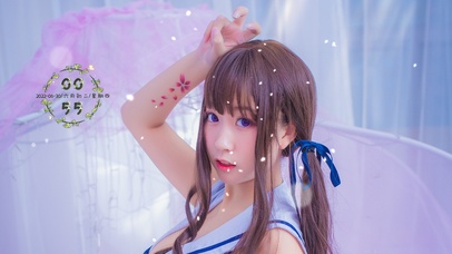 清纯双马尾女孩