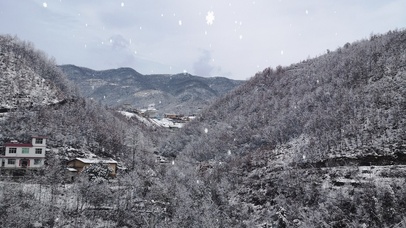 山村雪景