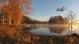 密西西比州湖边山色