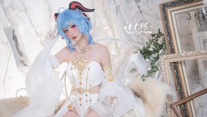 原神甘雨COS美女