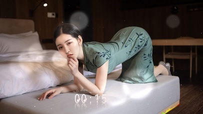 曲线性感旗袍小姐姐