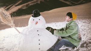 王俊凯雪地