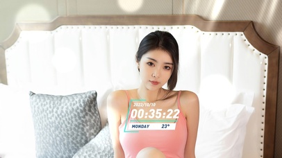 粉红吊带裙美女【4K-高清】