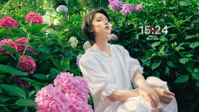 4K唯美治愈花丛清纯美女