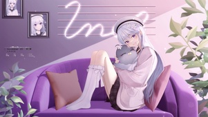 房间沙发少女