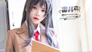 清纯制服美女