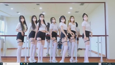 性感可爱白丝大长腿美女 群舞