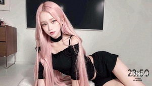 居家性感美女