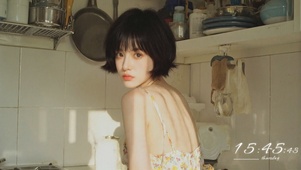 日系居家美女