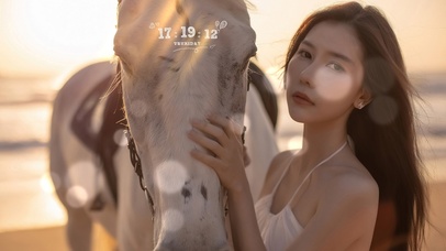 海边落日和美女