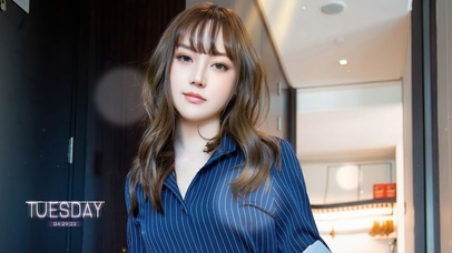 4K清纯性感长发美少女