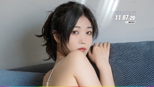 4K性感害羞美女