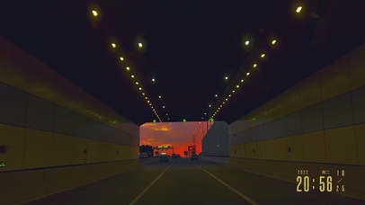 傍晚下班的晚霞