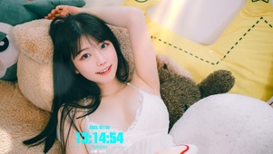 4K居家性感美女