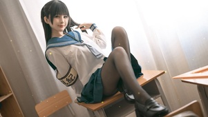 黑丝jk制服美女