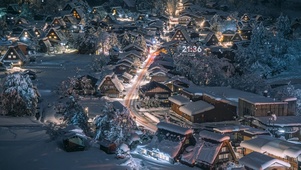 4K唯美小镇夜晚的雪景