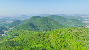 唯美的青山