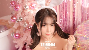 双马尾性感女孩