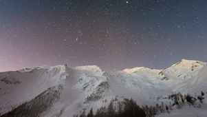 雪山星空