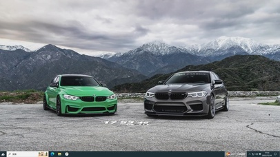 雪山云下宝马主题