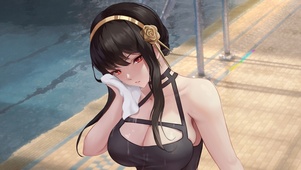 唯美泳池中的约尔