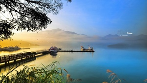 唯美清晨海岸风景
