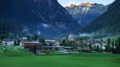 4K唯美山下的小镇