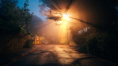 夜晚的幽静乡村小路