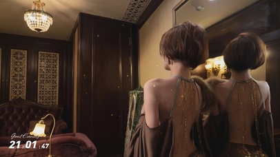 她像清风拂过白