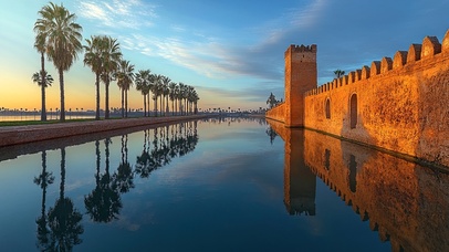 古城墙与护城河