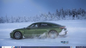 暴风雪中行2主题壁纸