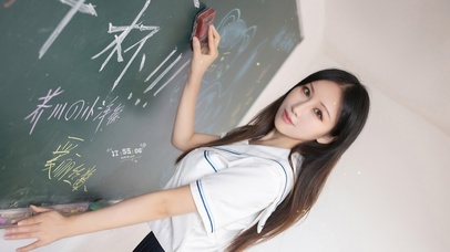 教室中的美女学生