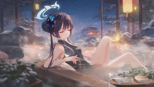 泳衣少女