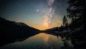 倒映星空