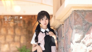 清纯双马尾学妹