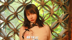 清纯微胖短发美女
