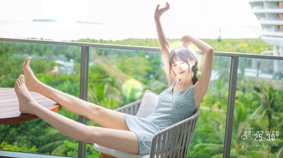 清纯性感双马尾美女