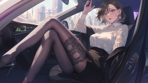 车内气质短发长腿美女