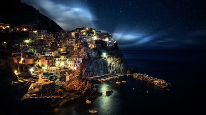 马纳罗拉的夜晚