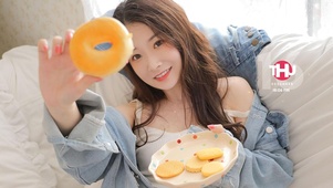 甜甜圈美女