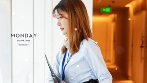 4K短发制服美女