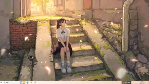夕阳下吹泡泡糖的女孩