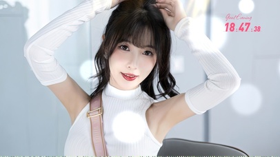 清纯爱笑美少女