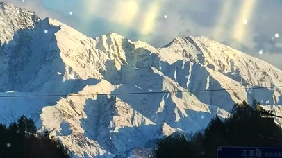 街边雪山  壁纸