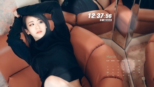 镜中女孩