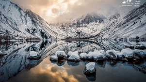 山谷雪景