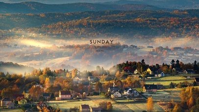 清晨阳光秋季山村